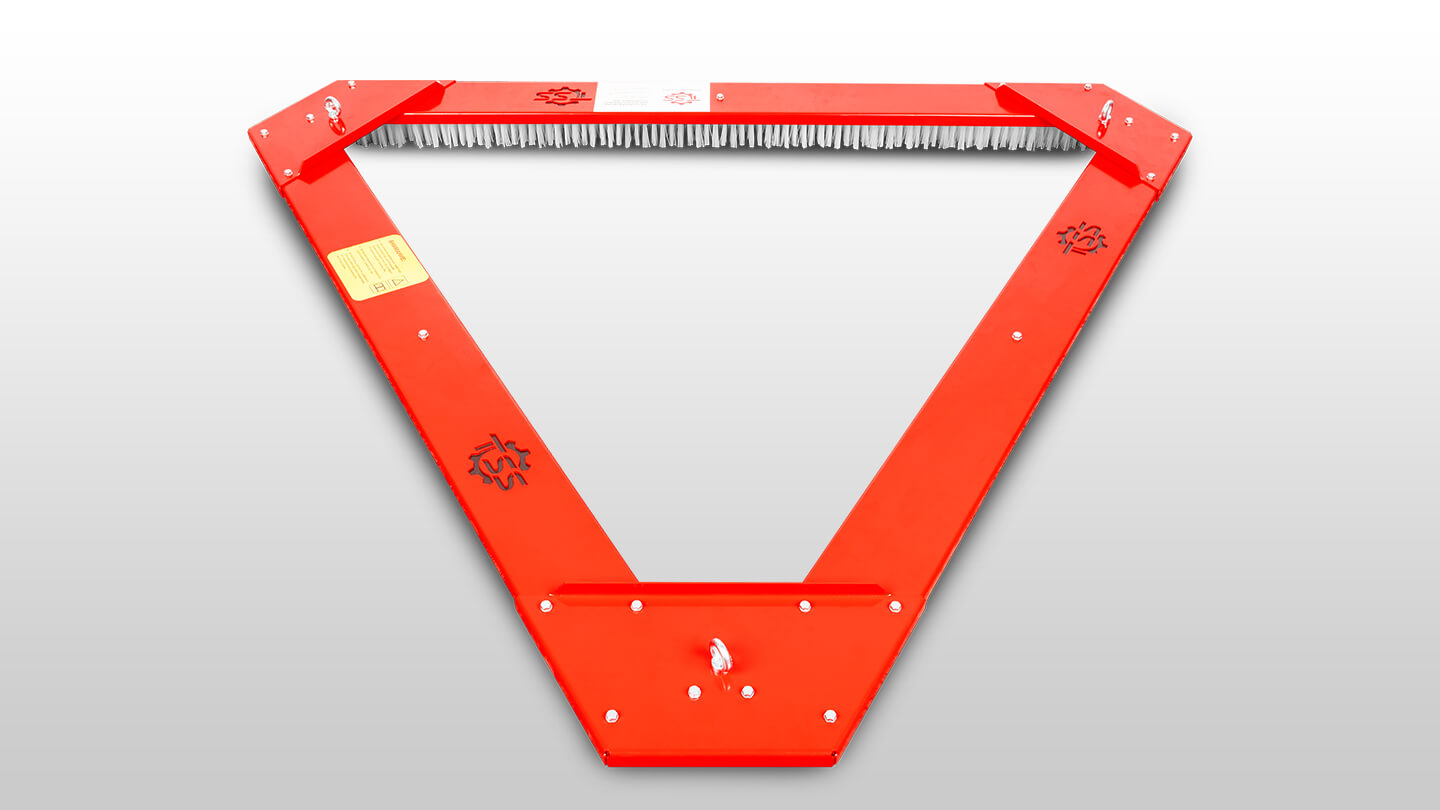 Щётка для газона треугольная TOSS A — 1800 0