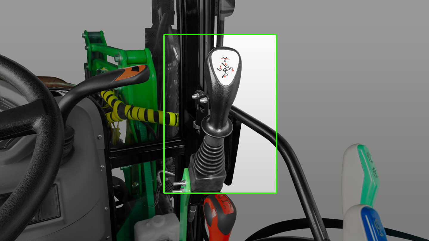 Фронтальный погрузчик Flagman | Флагман PRO Кентавр Т-654 G2 PRO-500 (челюстной c джойстиком) 0